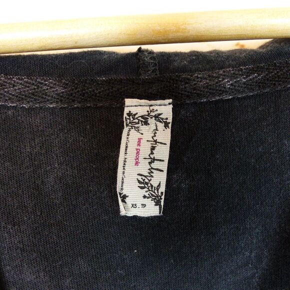 Free People Intimately Just Be Chill Romper Women XS Black Hooded Big Pockets - Picture 6 of 14